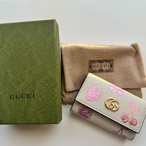 Gucci Ace metallic pink print keychain wallet case BNIB